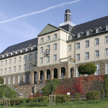 Kardinal Schulte Haus Hotel แบร์กิชกลัดบัค ภายนอก รูปภาพ