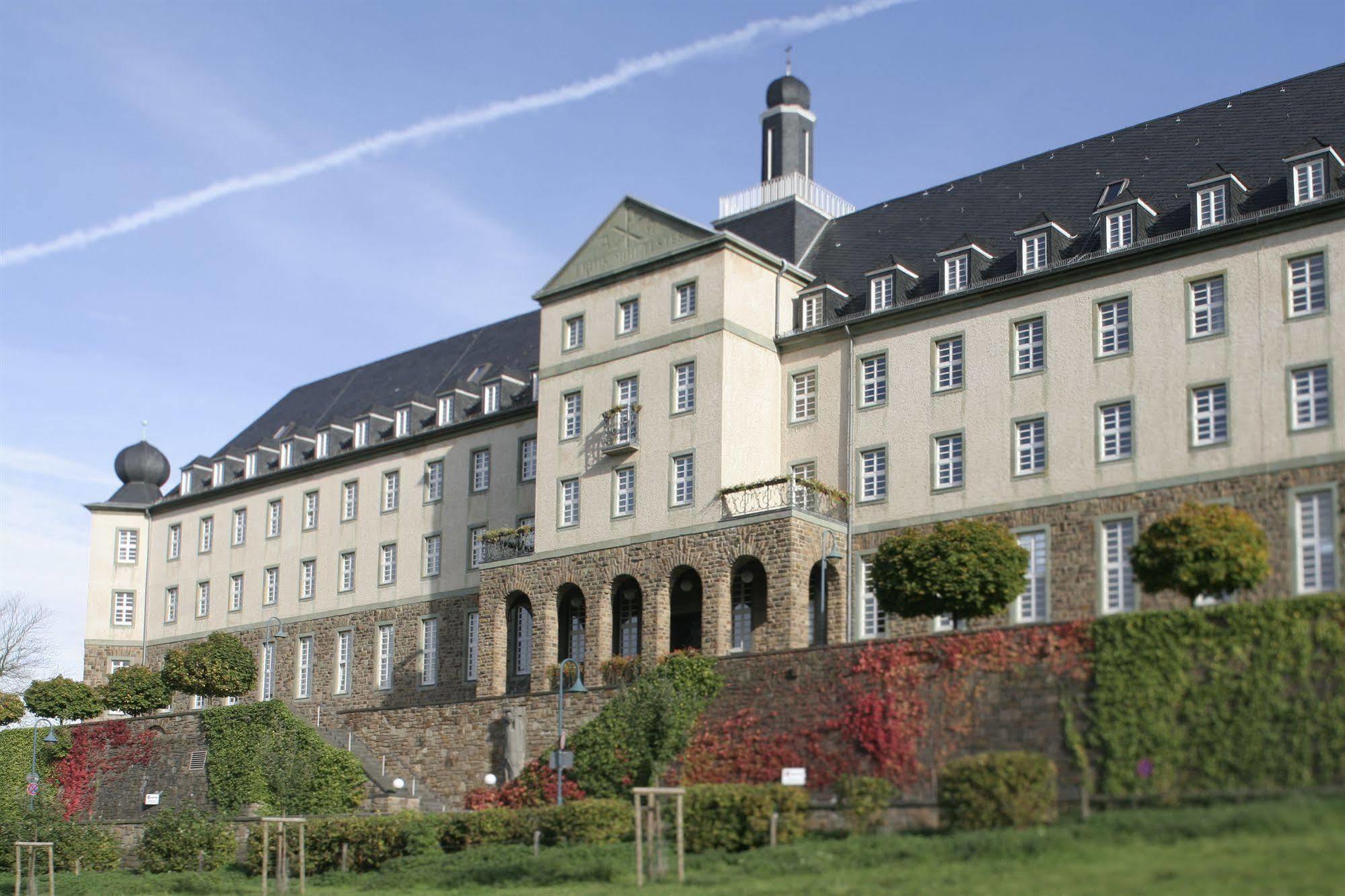 Kardinal Schulte Haus Hotel แบร์กิชกลัดบัค ภายนอก รูปภาพ
