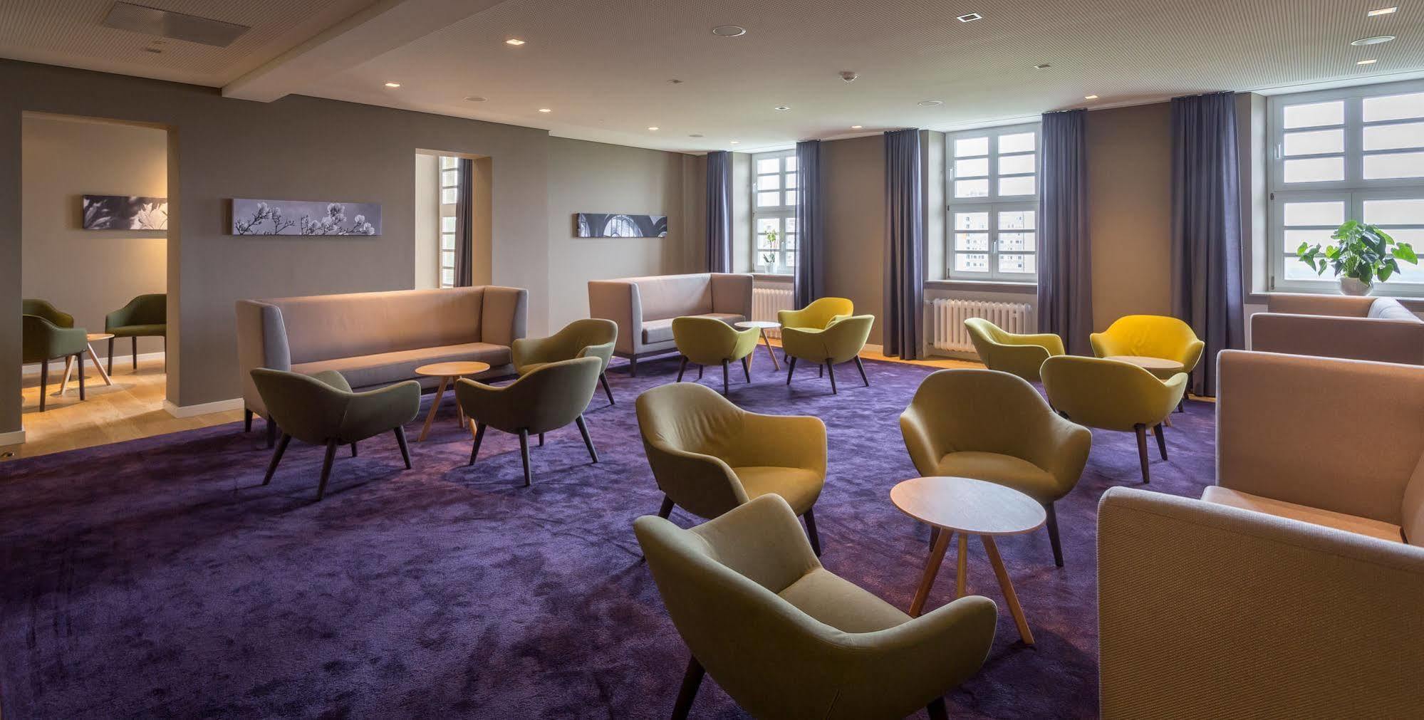 Kardinal Schulte Haus Hotel แบร์กิชกลัดบัค ภายนอก รูปภาพ